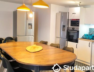 Chambre - 15 m² - 1 pièce