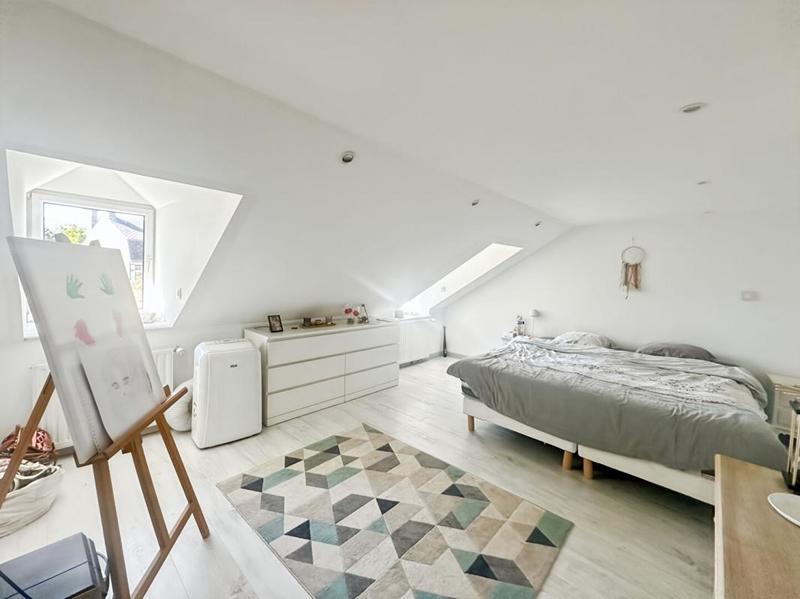 Maison - 83 m² - 5 pièces