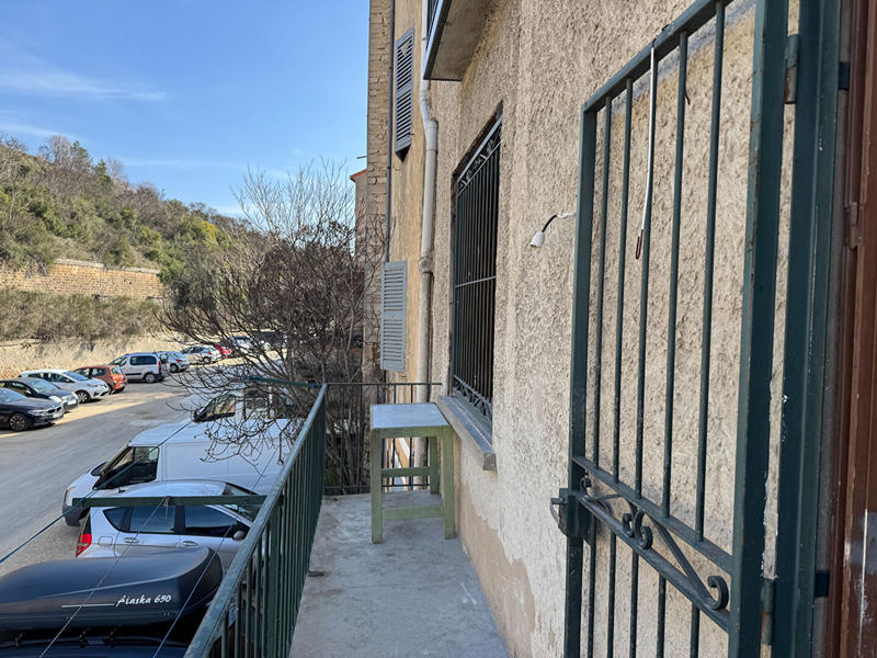 Immeuble - 6 pièces