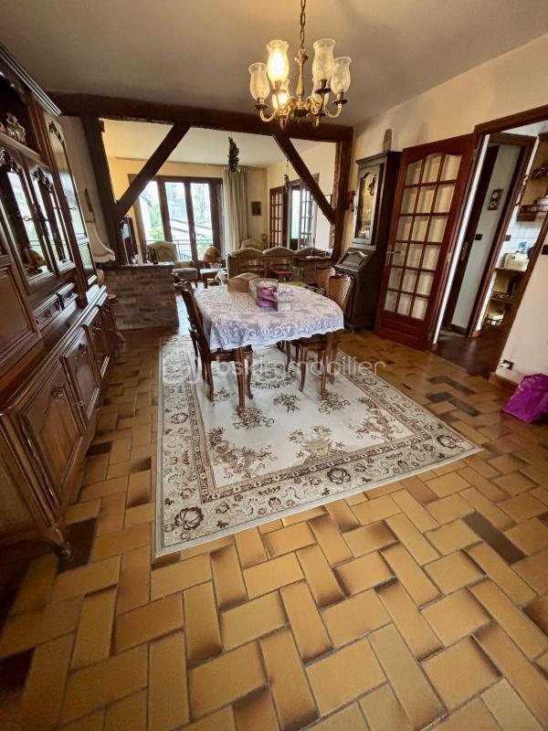 Maison traditionnelle - 97 m² - 5 pièces