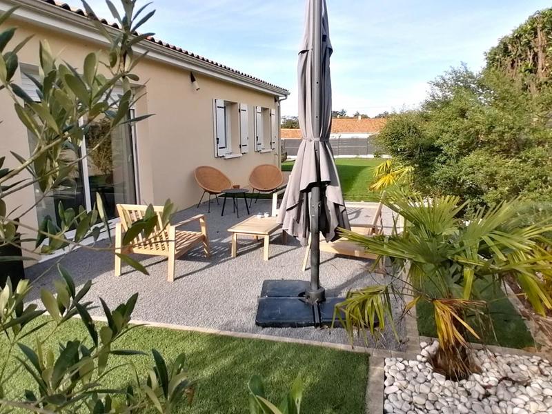 Maison - 95 m² - 5 pièces