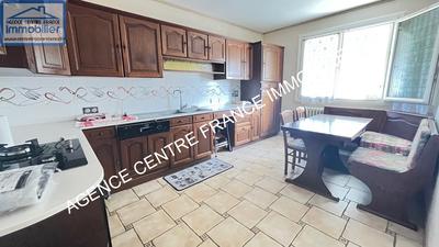 Maison - 80 m² - 4 pièces