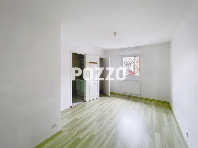Appartement - 155 m² - 5 pièces