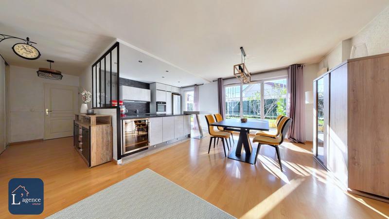 Appartement - 72 m² - 3 pièces