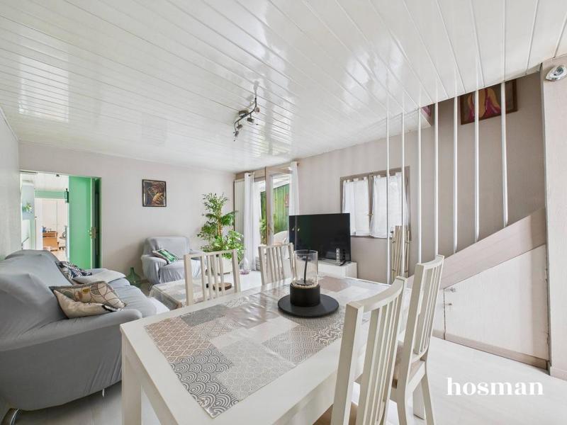 Maison - 110 m² - 4 pièces