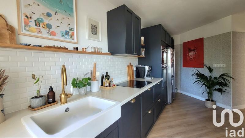 Appartement - 93 m² - 3 pièces