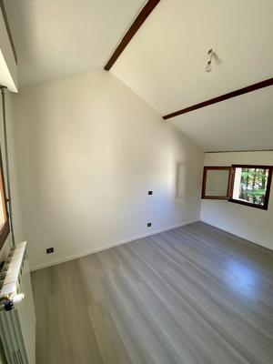 Maison - 157 m² - 7 pièces
