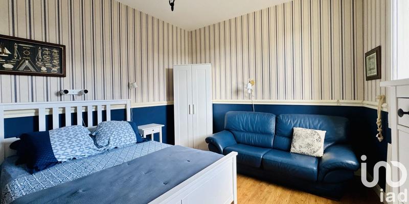 Maison - 252 m² - 7 pièces