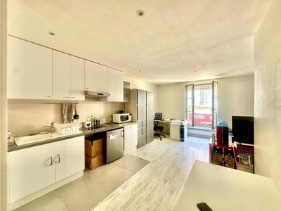 Studio - 27 m² - 1 pièce