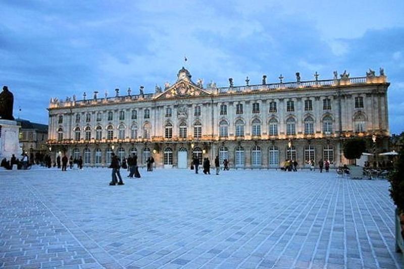 Fonds de commerce - 81 m²