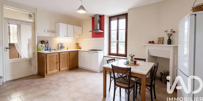Maison - 83 m² - 4 pièces