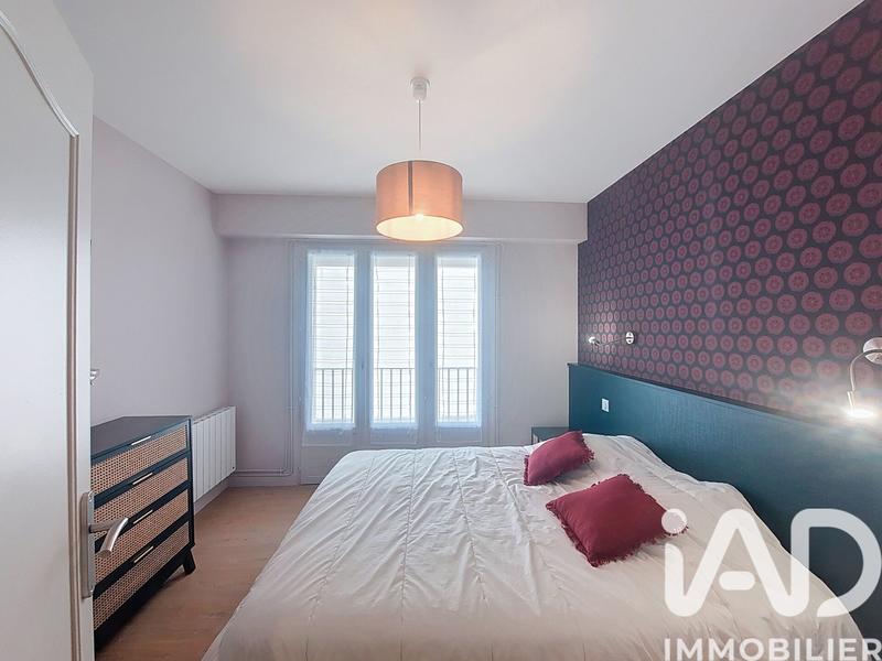 Appartement - 100 m² - 5 pièces