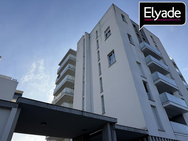 Appartement - 83 m² - 4 pièces