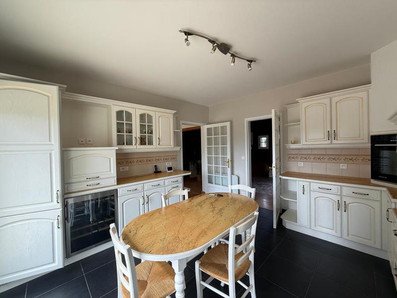 Maison de ville - 230 m² - 6 pièces