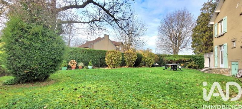 Maison - 98 m² - 4 pièces