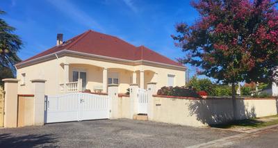 Maison - 190 m² - 6 pièces