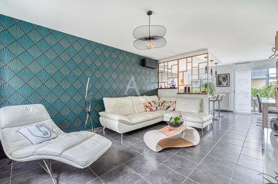 Maison - 85 m² - 4 pièces