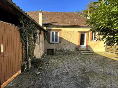 Maison de village - 110 m² - 6 pièces