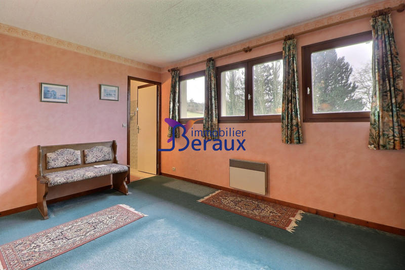 Maison - 302 m² - 10 pièces