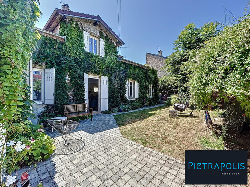 Maison ancienne - 134 m² - 5 pièces