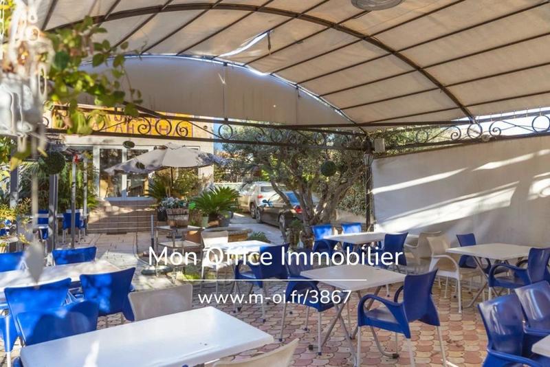 Fonds de commerce - Local commercial - 104 m²