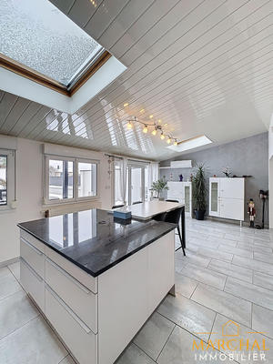 Maison - 175 m² - 7 pièces