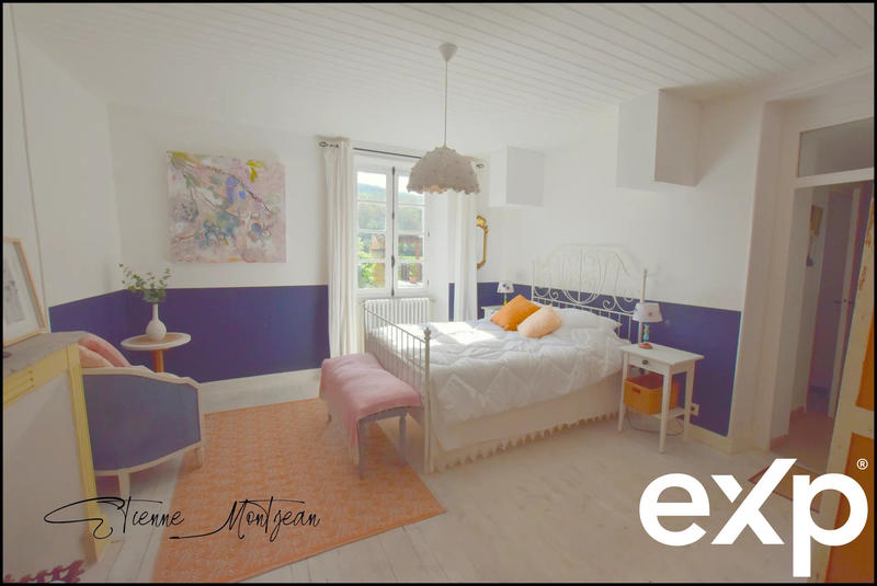 Maison traditionnelle - 169 m²