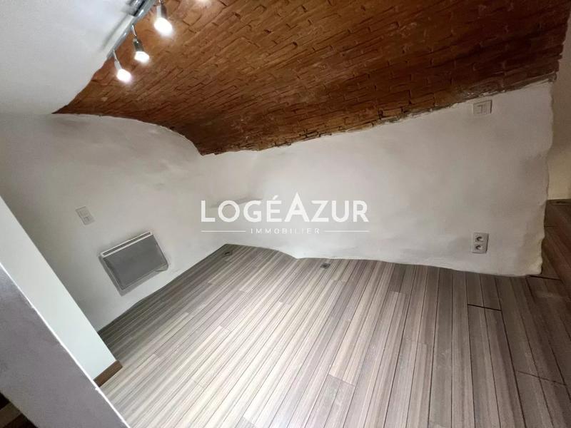 Appartement - 89 m² - 3 pièces
