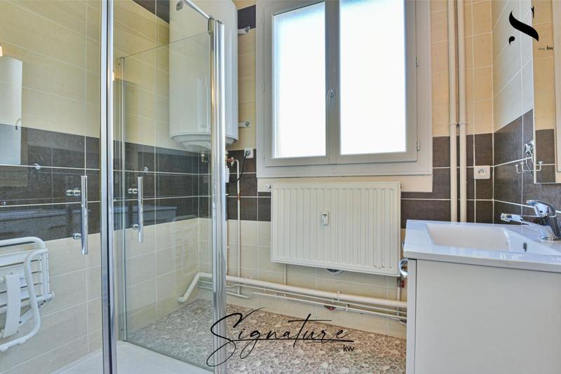 Appartement - 98 m² - 5 pièces