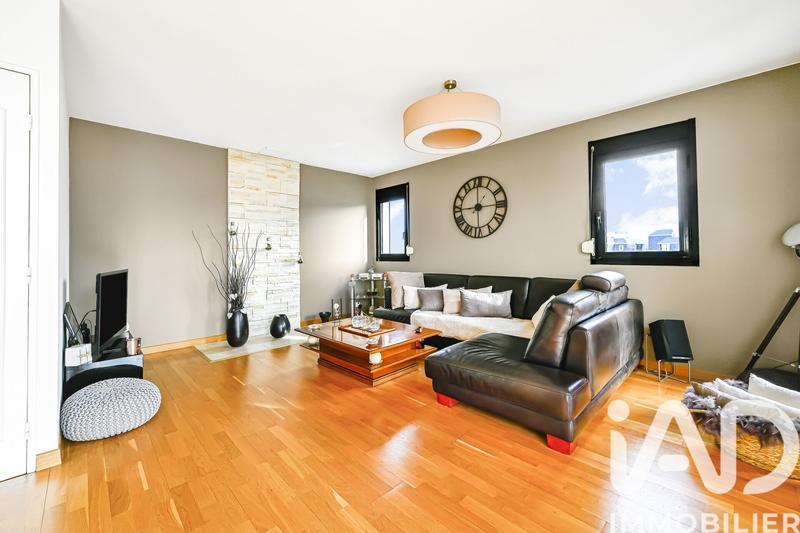 Appartement - 96 m² - 4 pièces