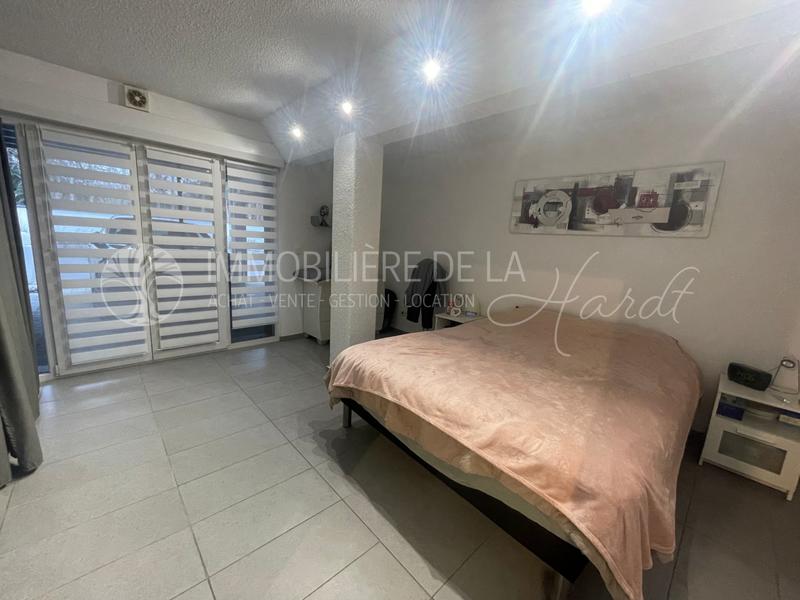 Local d'activités - 260 m² - 10 pièces