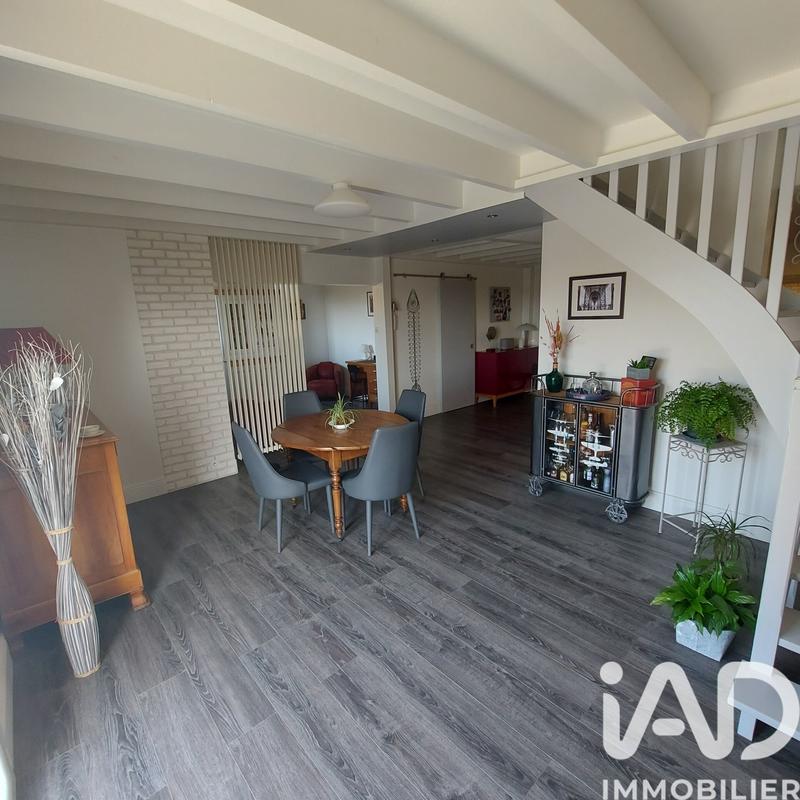 Maison - 131 m² - 8 pièces