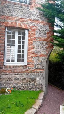 Maison - 222 m² - 6 pièces