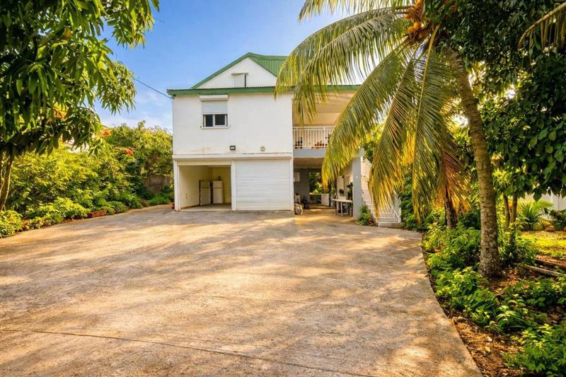 Maison - 150 m² - 7 pièces