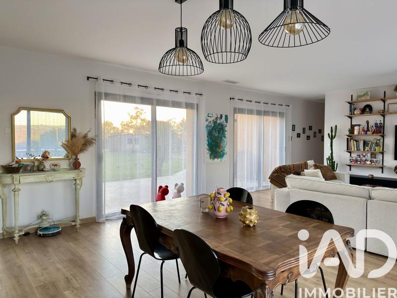 Maison - 124 m² - 5 pièces