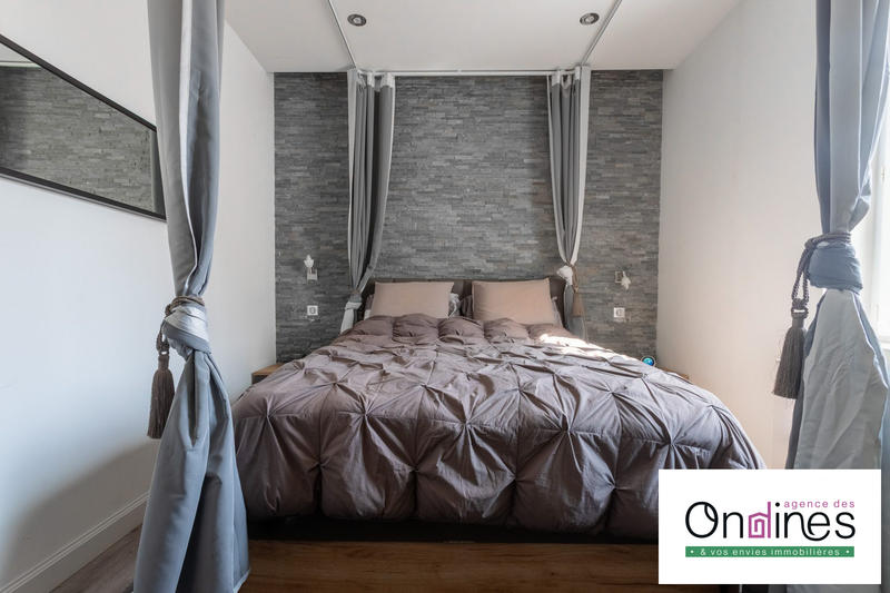 Appartement - 82 m² - 3 pièces