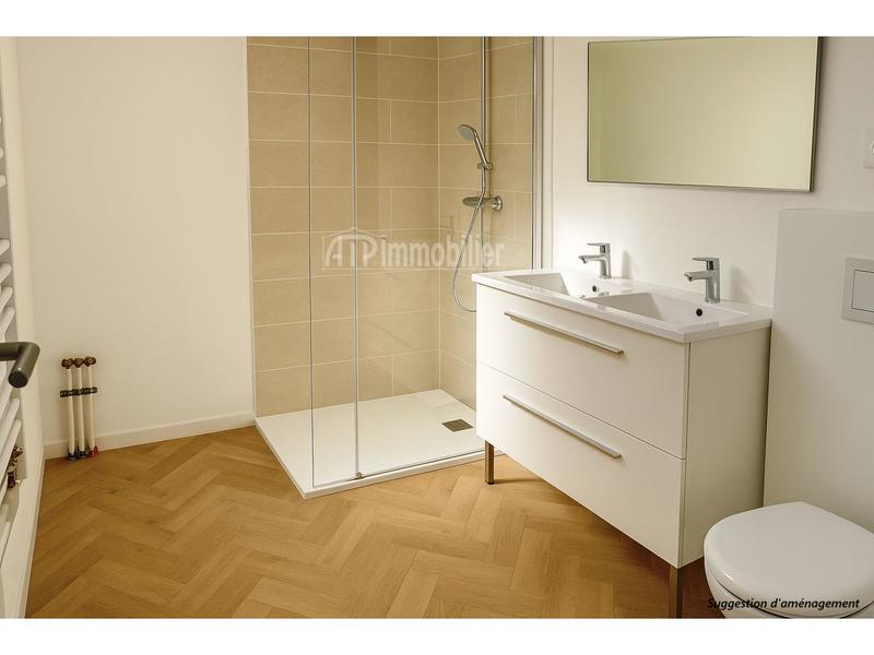 Maison traditionnelle - 90 m² - 5 pièces