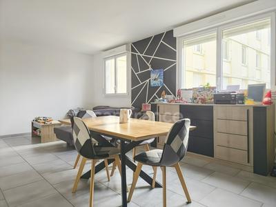 Appartement - 72 m² - 4 pièces