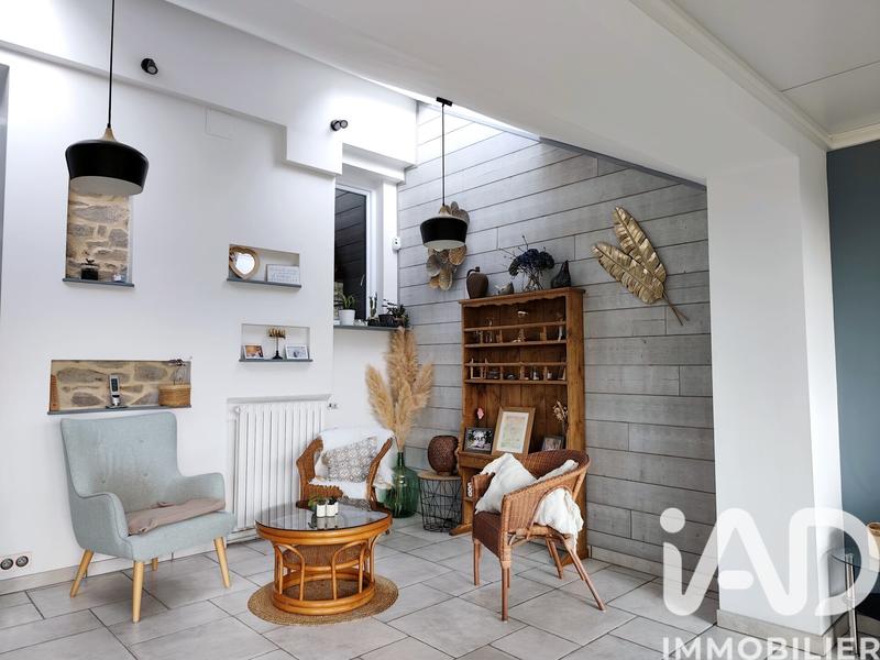 Maison - 104 m² - 5 pièces