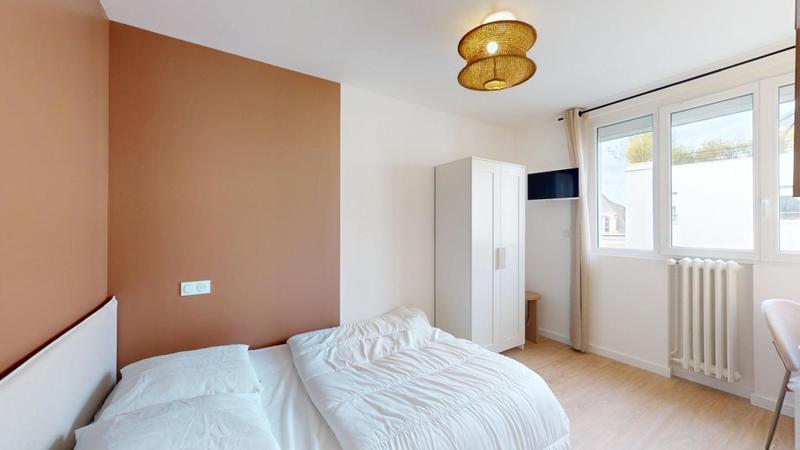 Appartement - 75 m² - 5 pièces