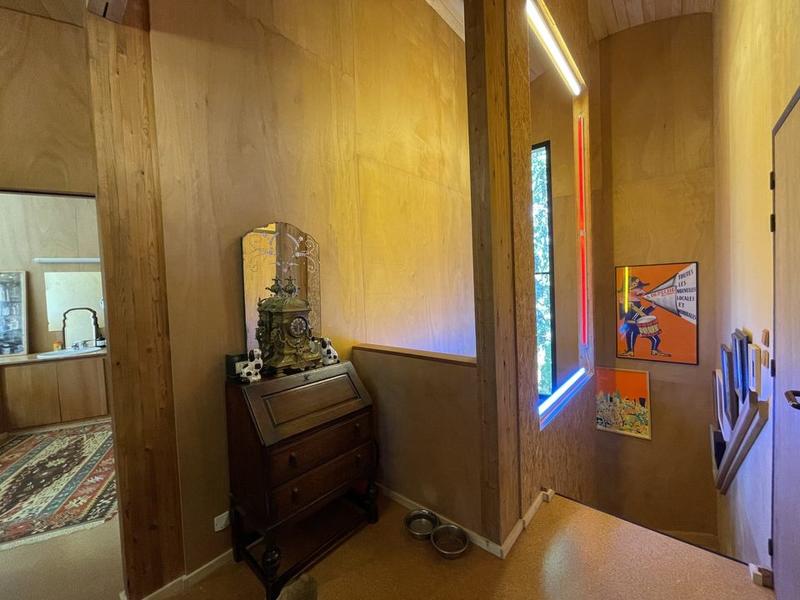 Maison - 240 m² - 6 pièces