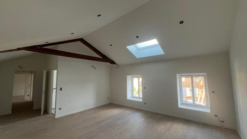 Appartement - 88 m² - 3 pièces