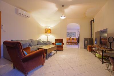 Maison - 198 m² - 6 pièces