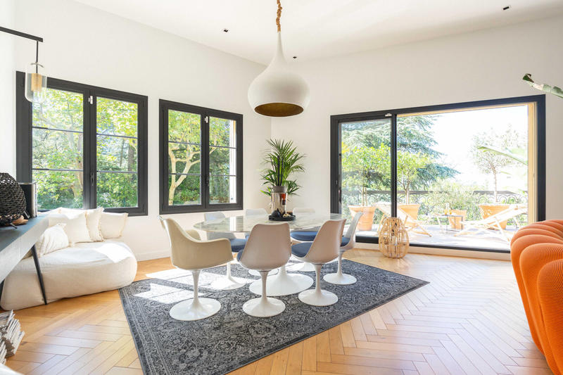 Maison - 165 m² - 4 pièces