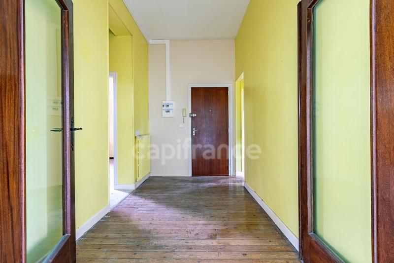 Immeuble - 270 m² - 12 pièces