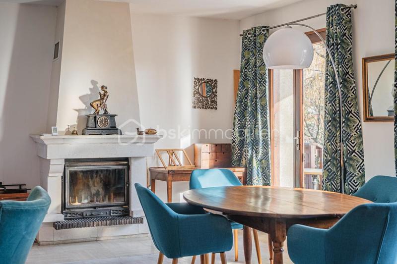 Maison - 155 m² - 7 pièces