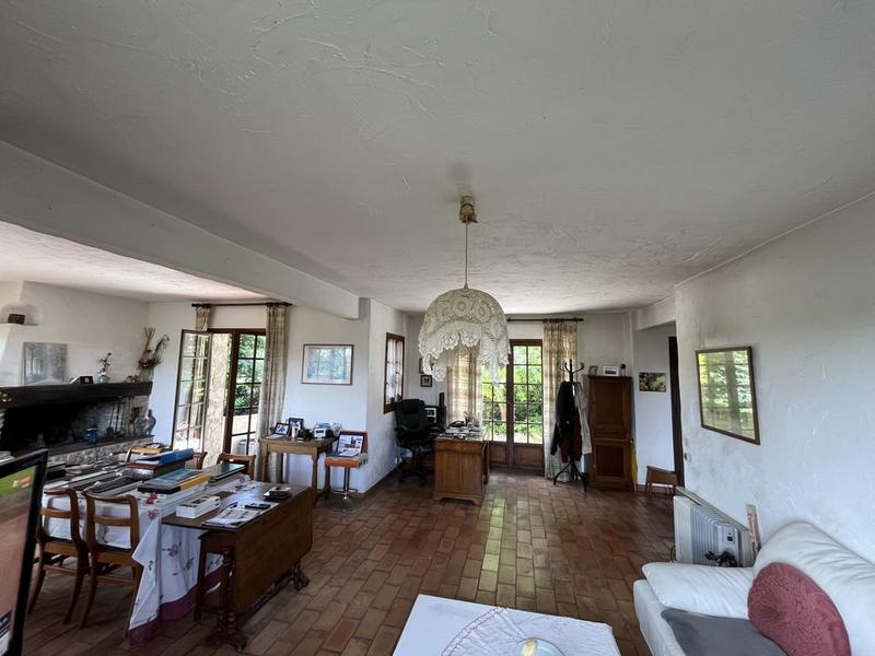 Maison - 142 m² - 5 pièces