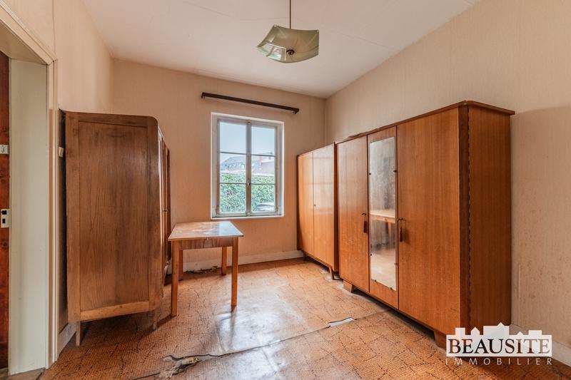 Maison - 203 m² - 11 pièces