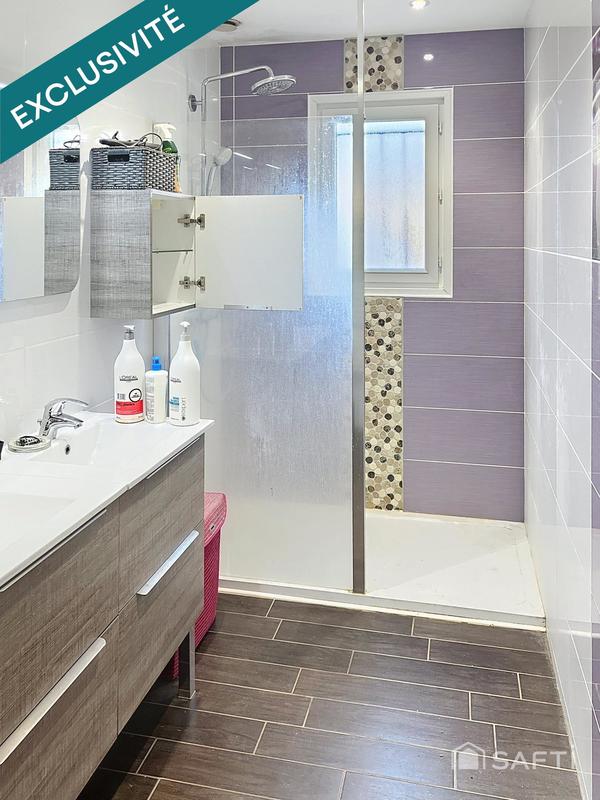 Maison - 90 m² - 5 pièces