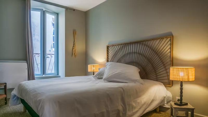 Maison - 201 m² - 7 pièces